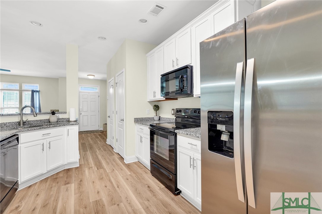 35 Moonlight Trail