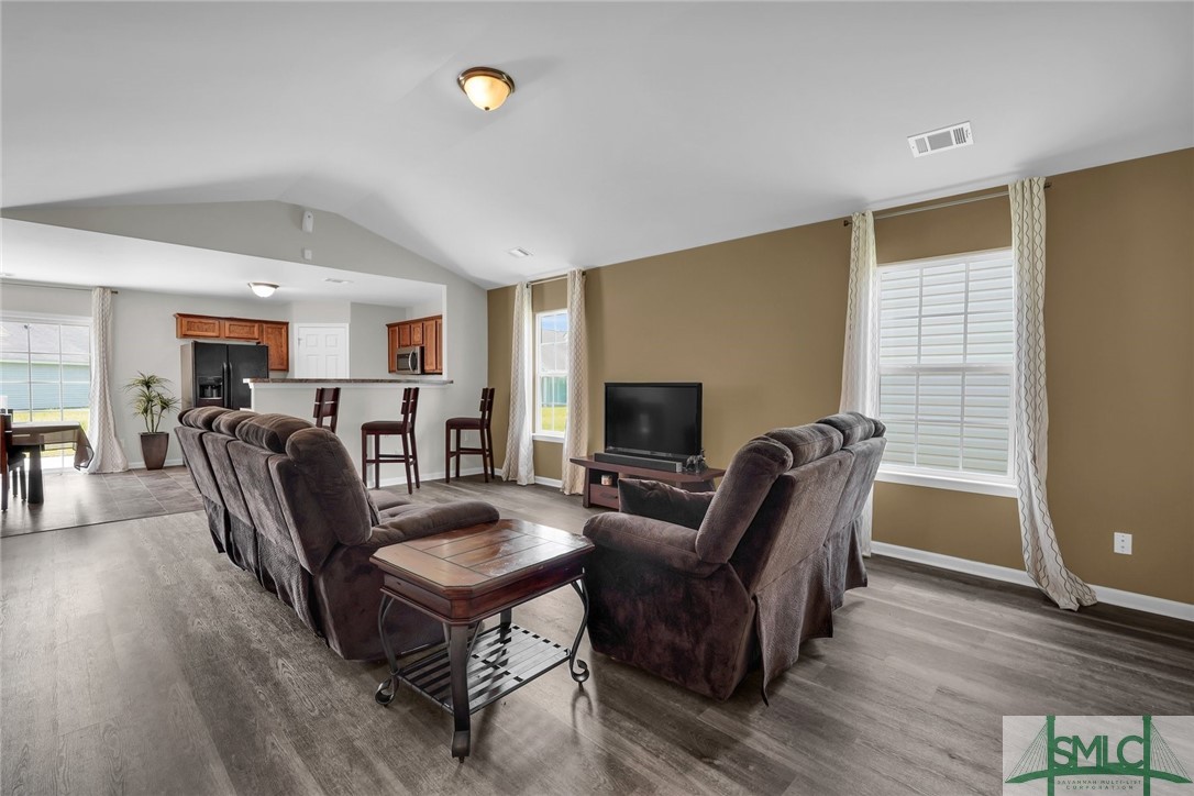 1 Braxton Manor Drive