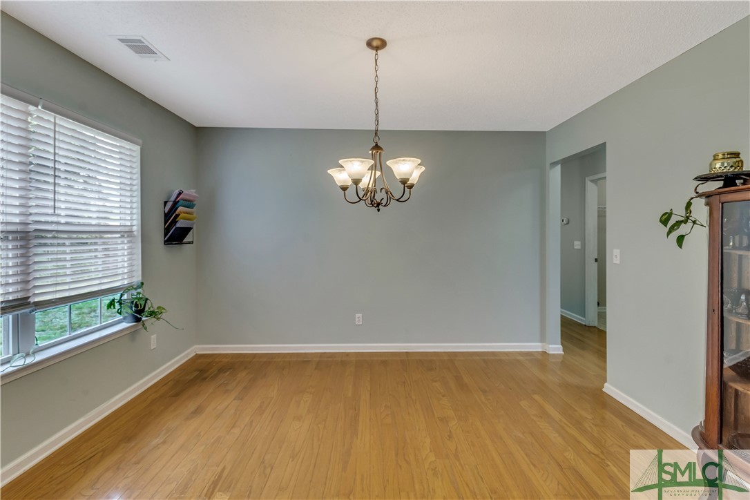 315 Saranac Way