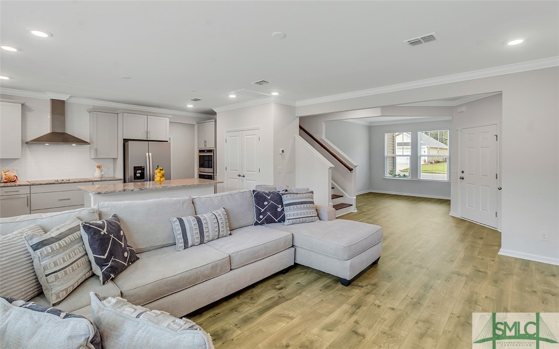 339 Serengeti Boulevard
