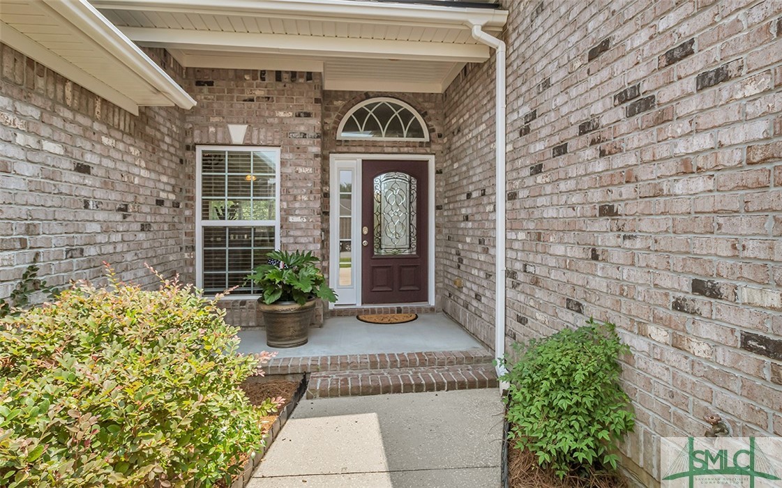 13 Redwall Circle