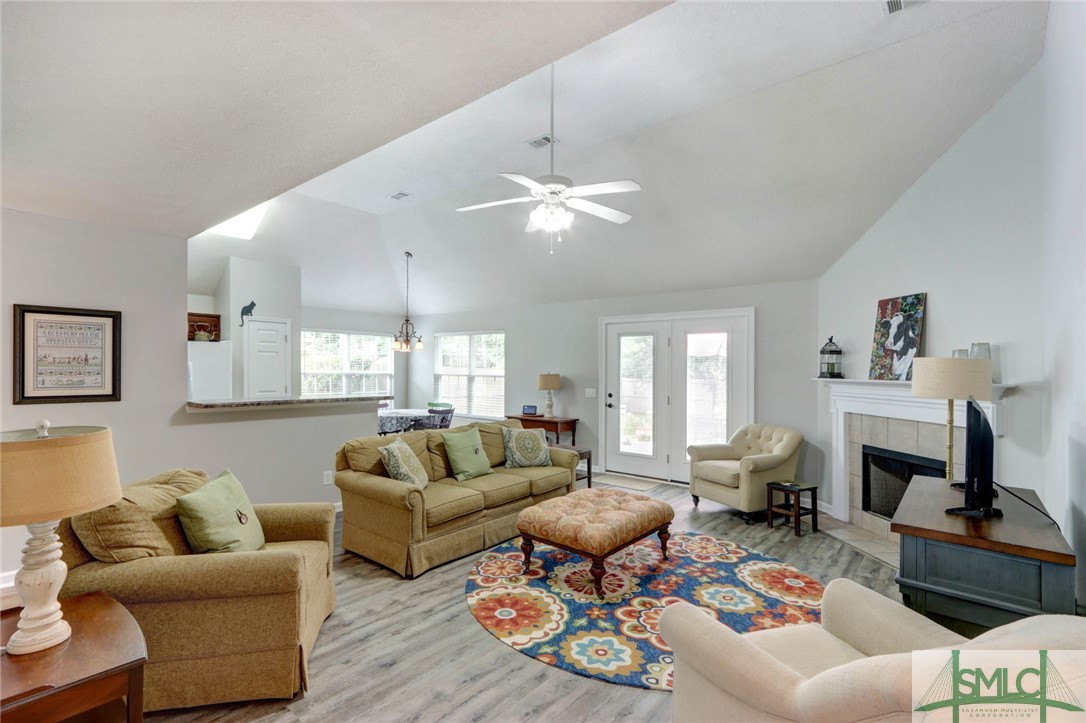 81 Yellow Jasmine Court