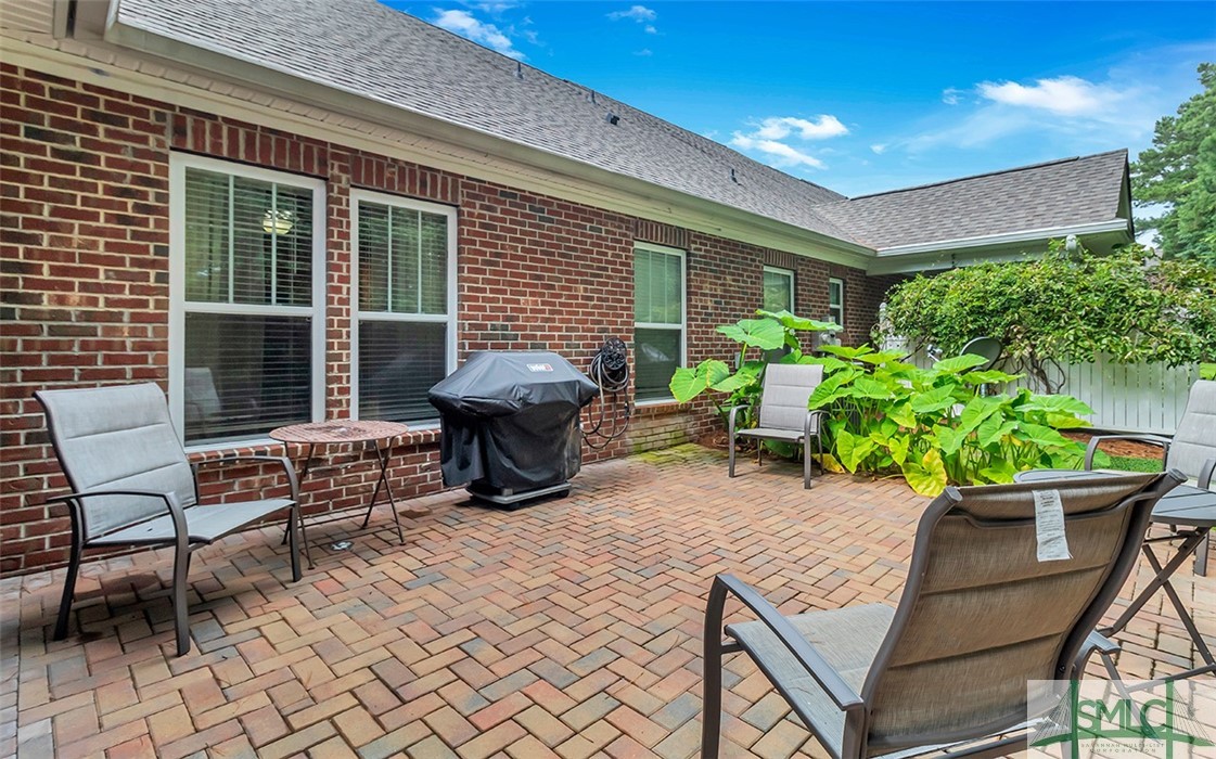 138 Royal Lane