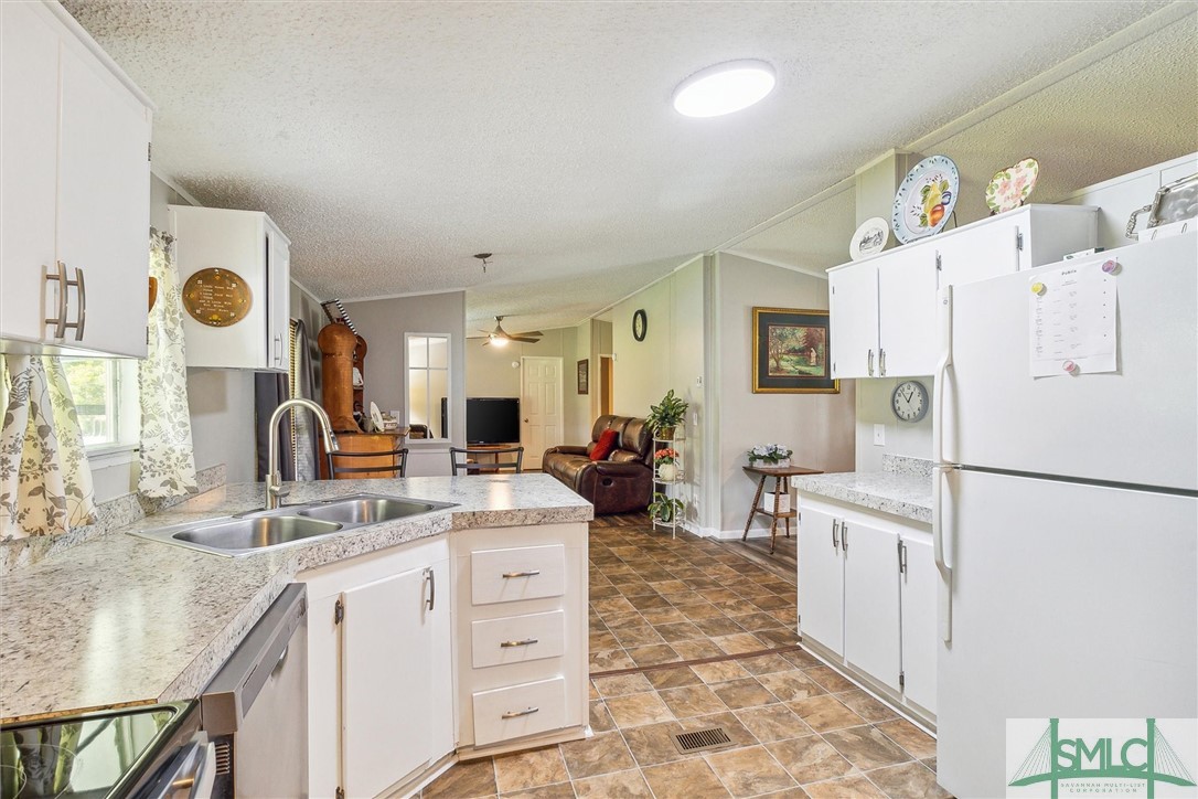 309 Stirrup Court