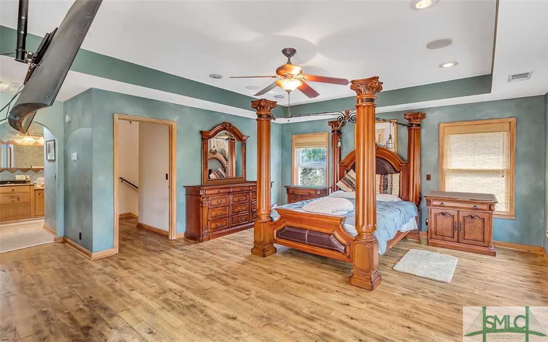 2420 Hickory Bluff Road