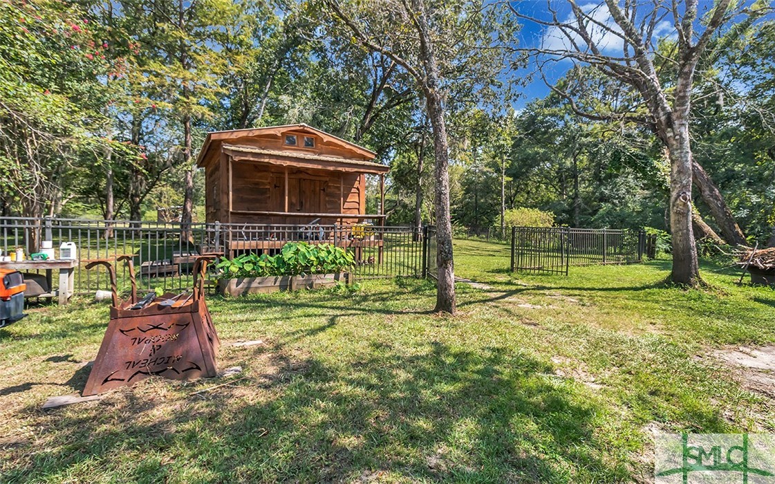 2420 Hickory Bluff Road