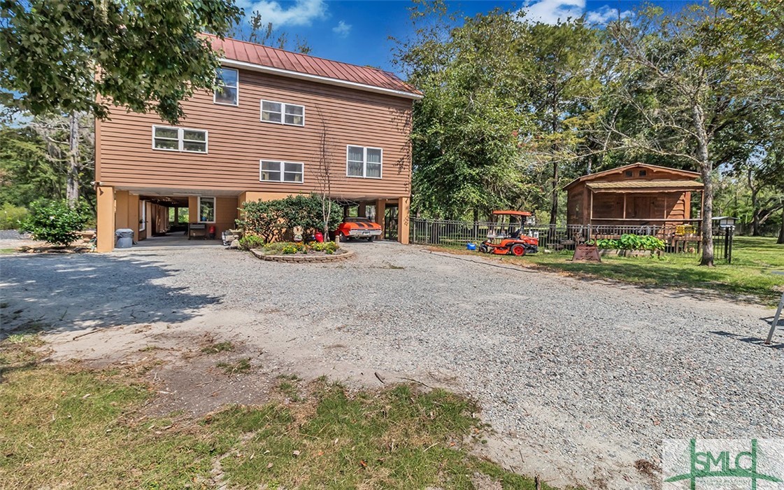 2420 Hickory Bluff Road
