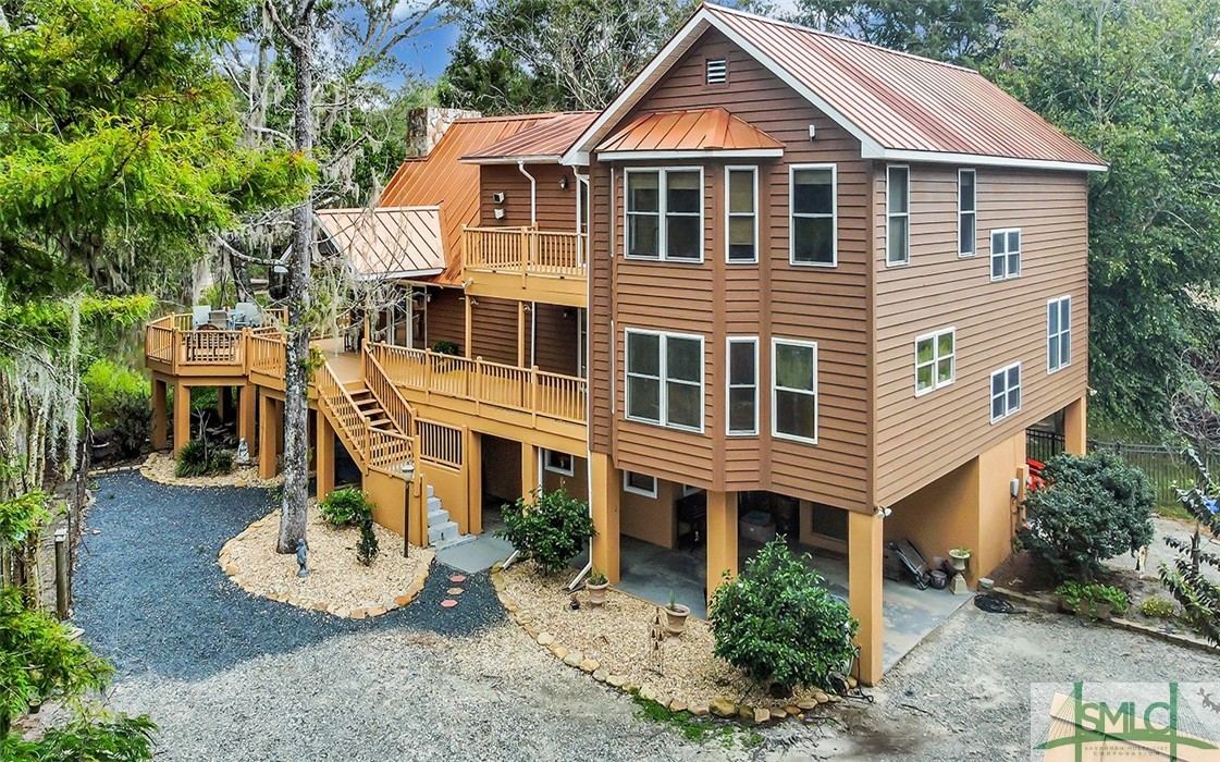 2420 Hickory Bluff Road