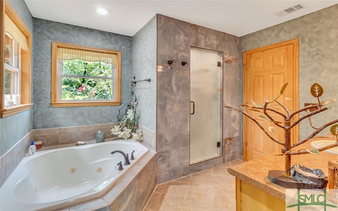 2420 Hickory Bluff Road