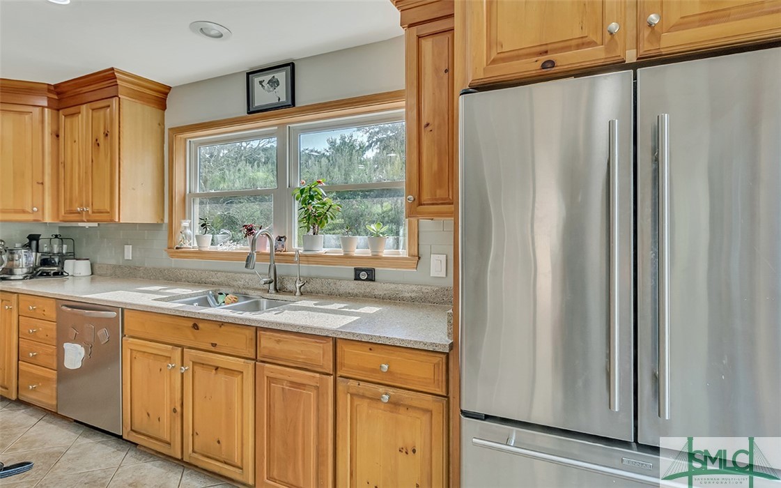 2420 Hickory Bluff Road