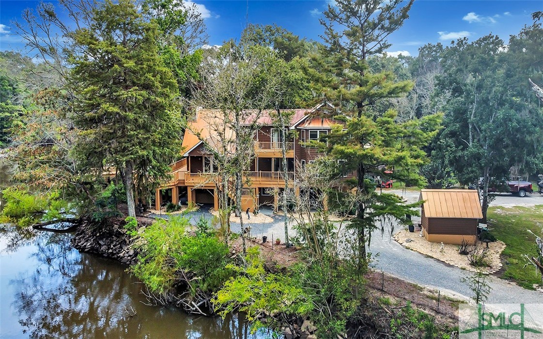 2420 Hickory Bluff Road