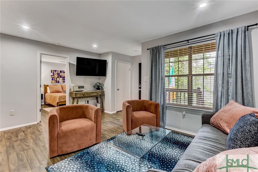 401 N Cromwell Road C6