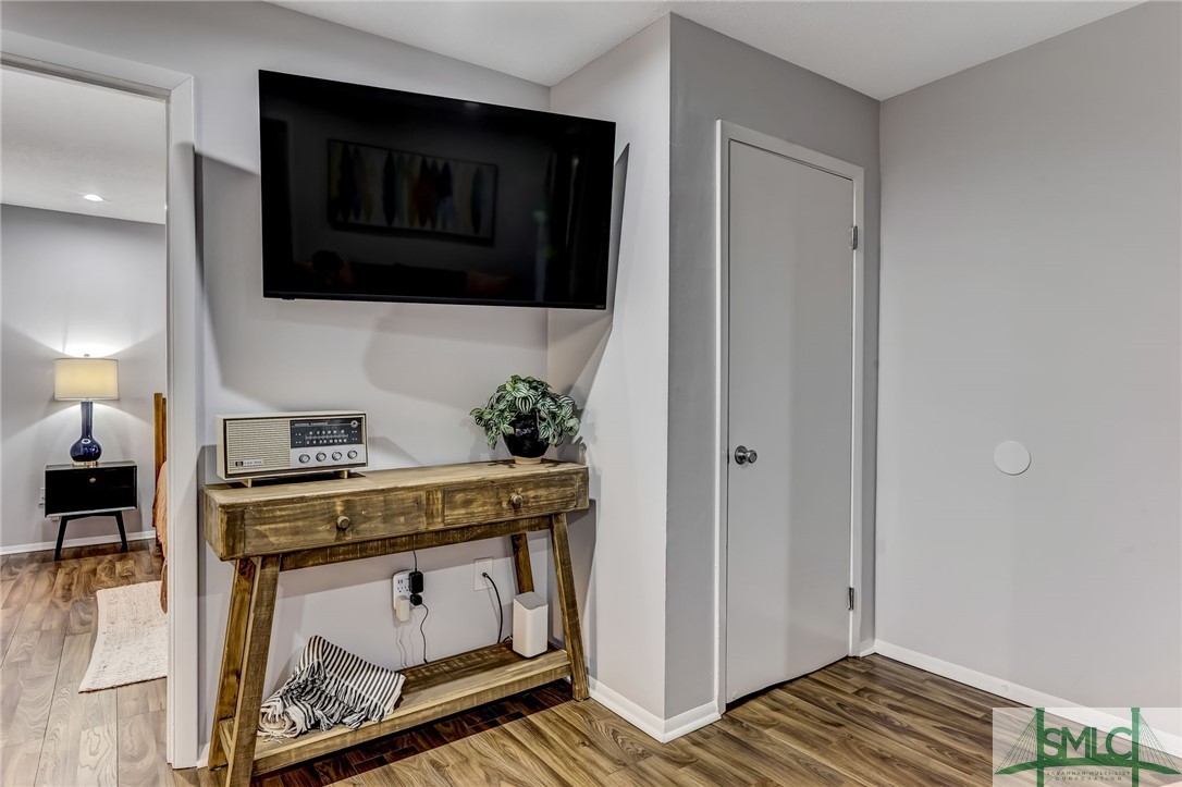 401 N Cromwell Road C6