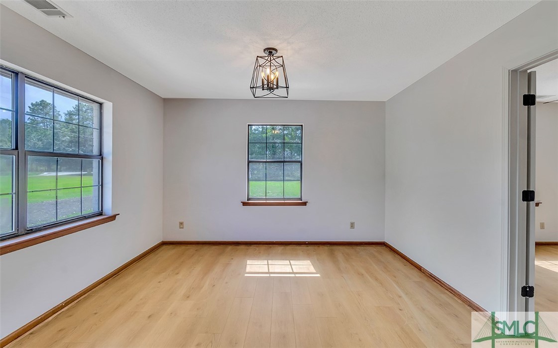 4439 Midland Road