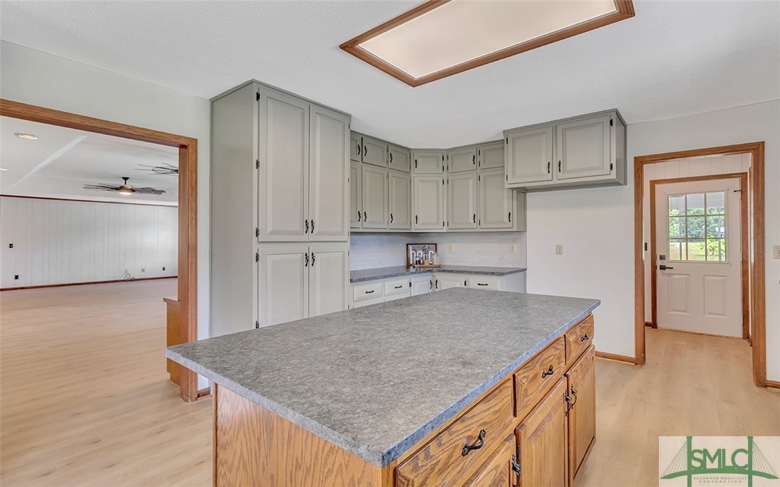 4439 Midland Road