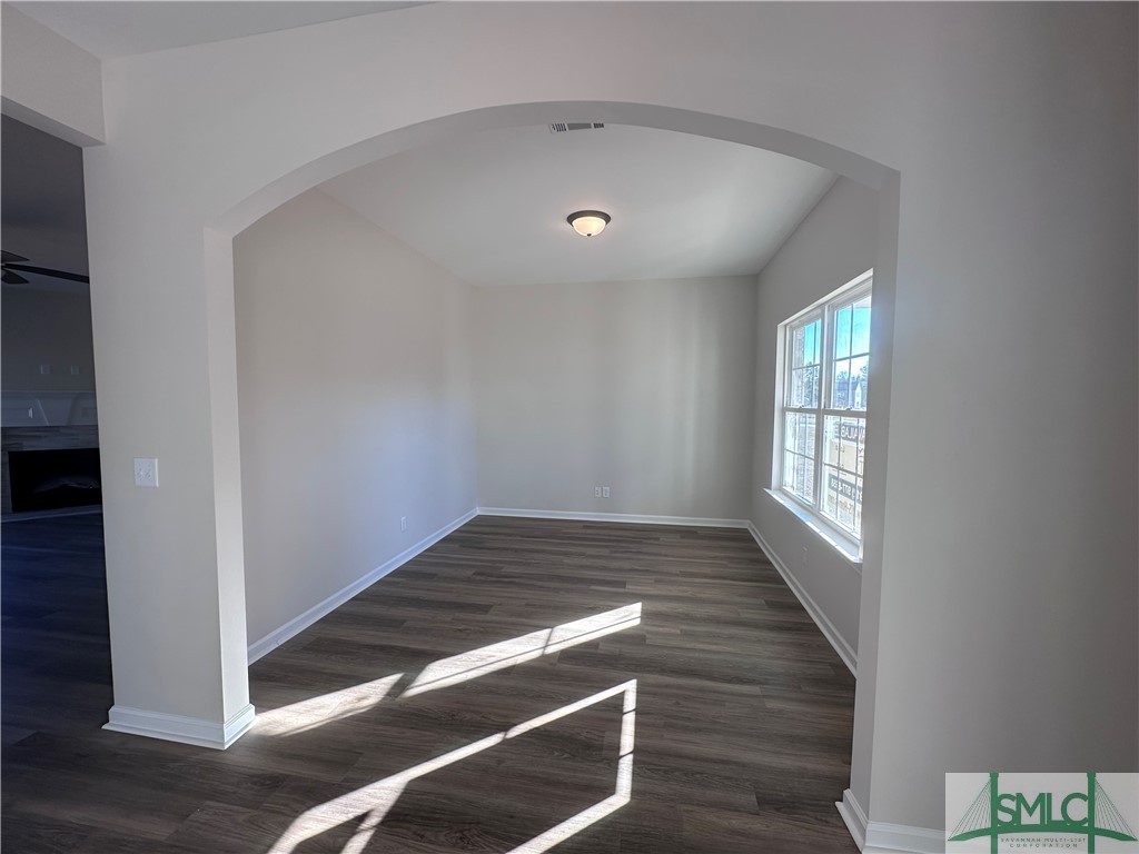 58 Halcyon Way NE