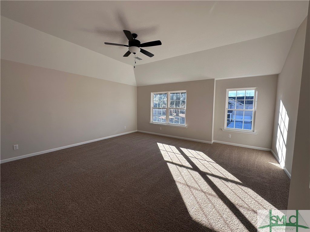 58 Halcyon Way NE