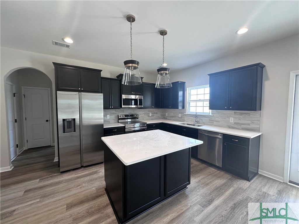 58 Halcyon Way NE