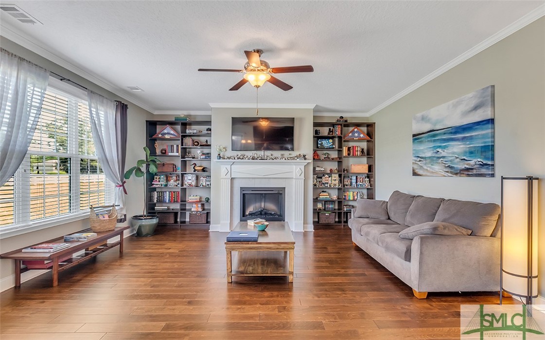 100 Meadowlands Drive