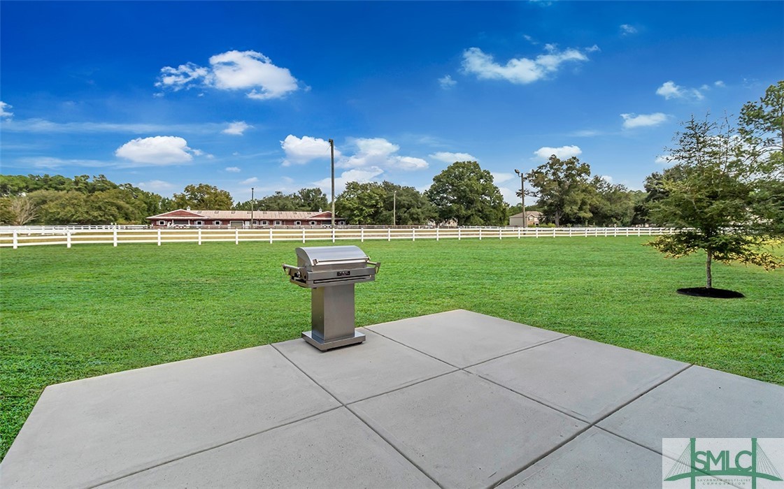100 Meadowlands Drive