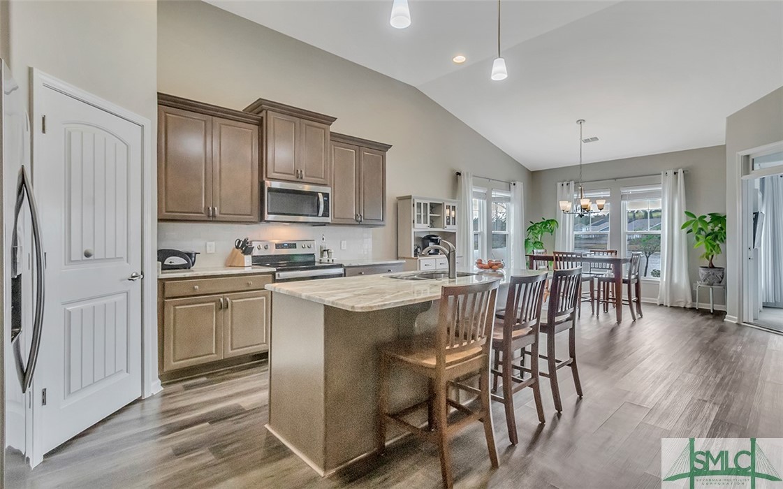 203 Brickhill Circle