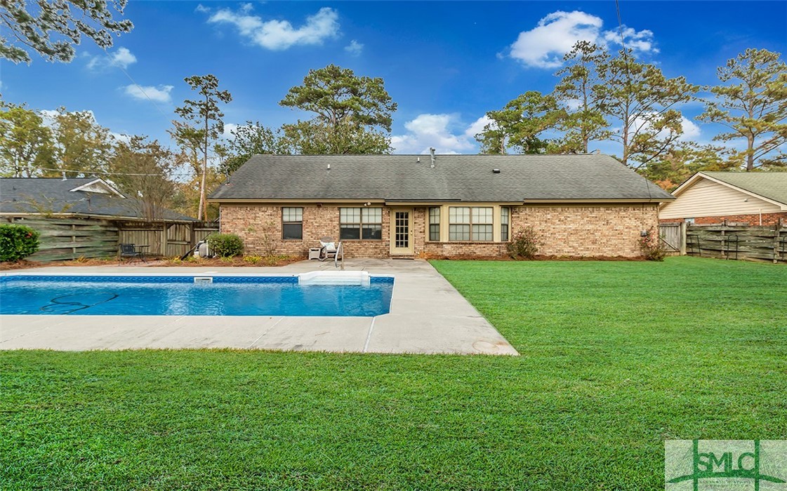 613 Cliff Drive