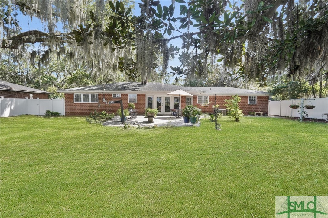 122 E Fairmont Avenue