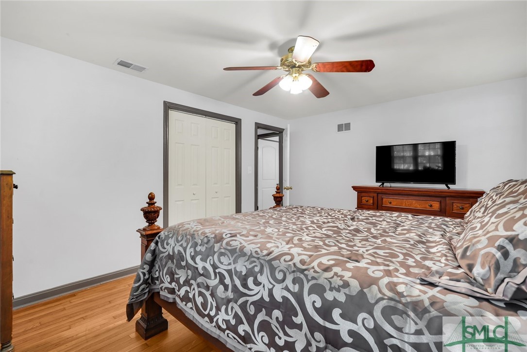 122 E Fairmont Avenue