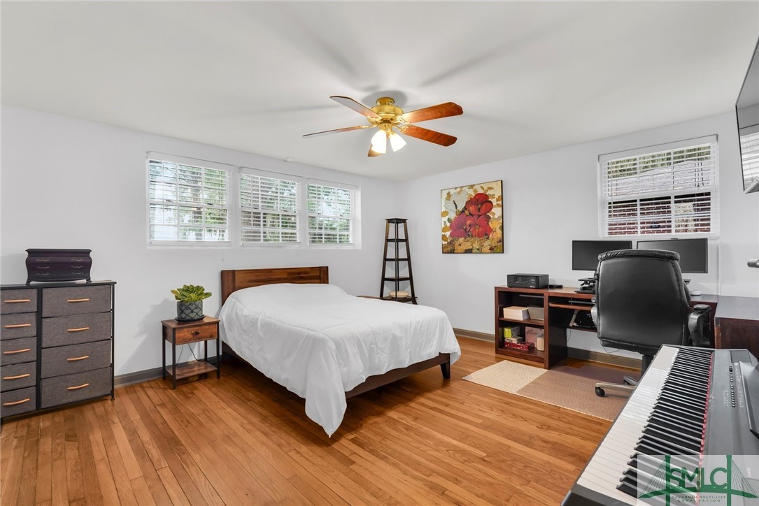 122 E Fairmont Avenue