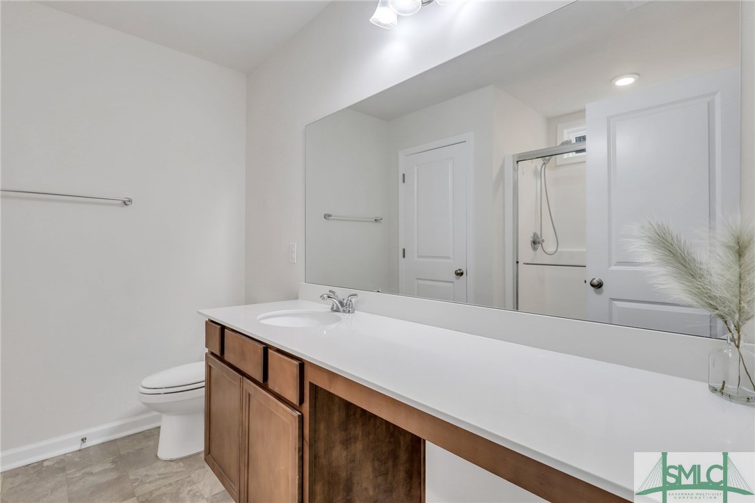 2 Honeysuckle Court