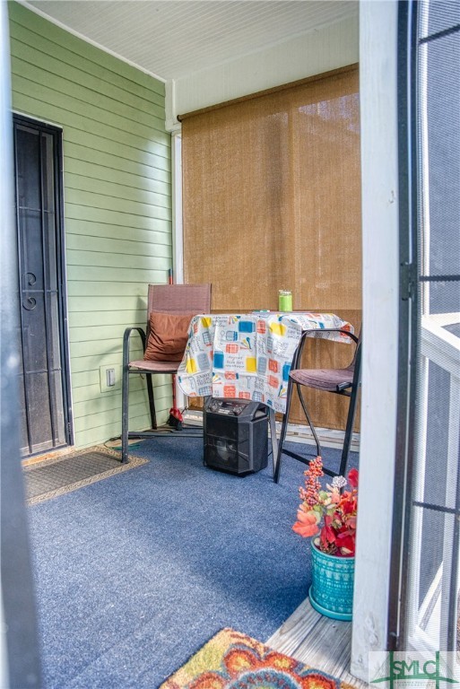 805 W 44th Street