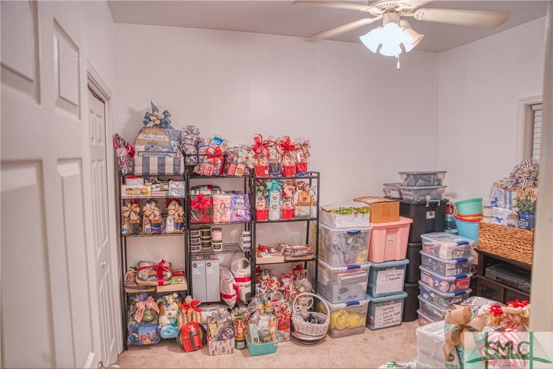 805 W 44th Street