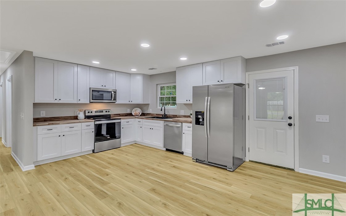 1253 Estates Way