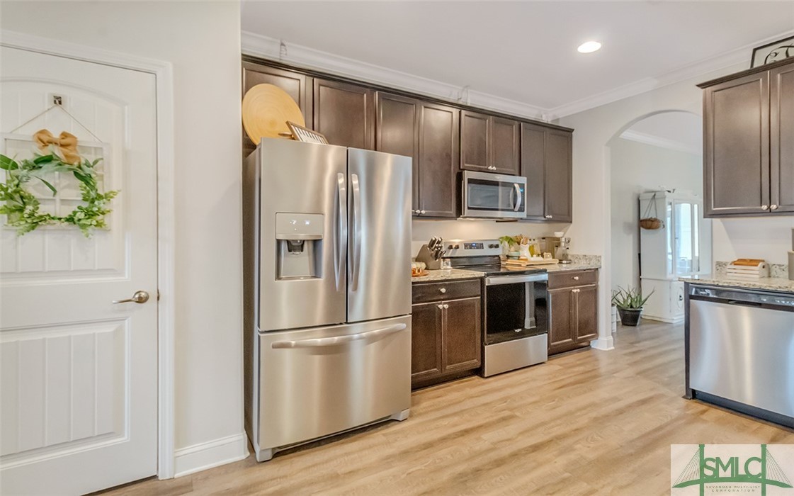 105 Caravelle Drive