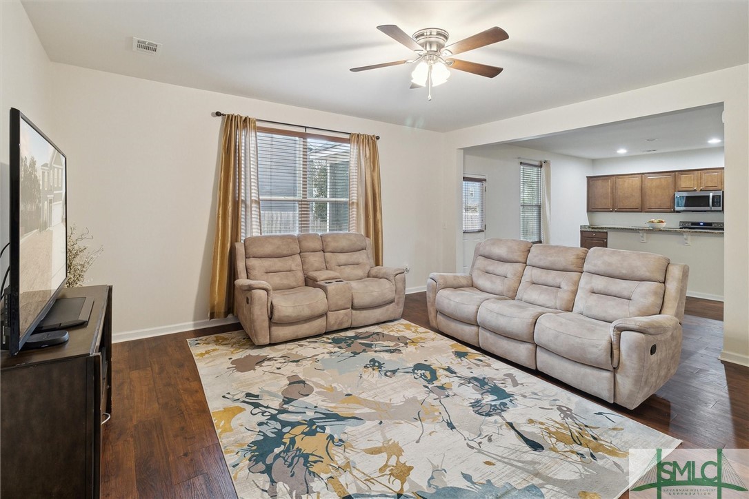121 Westwind Drive
