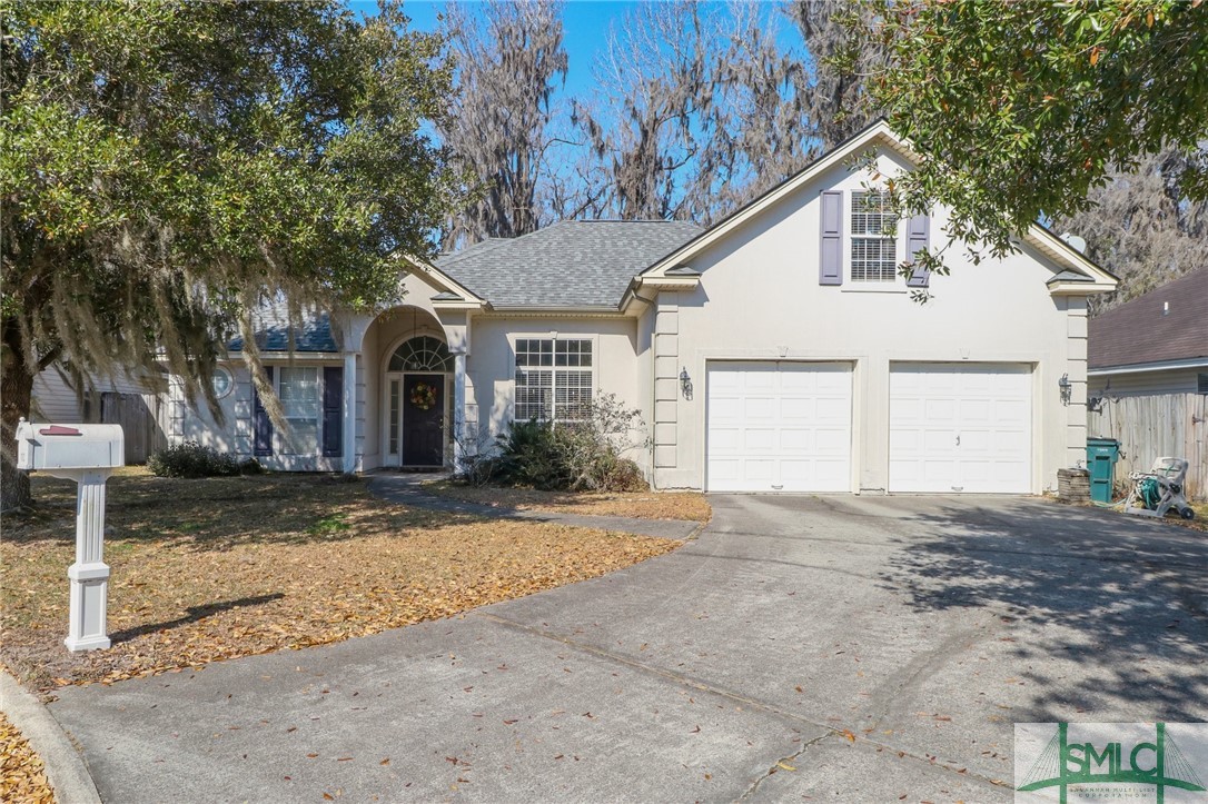 112 Laurens Lane