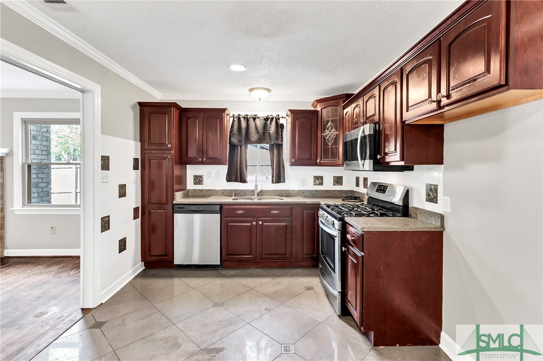 35 S Parkwood Drive