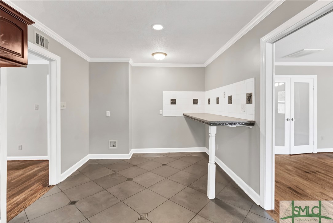 35 S Parkwood Drive