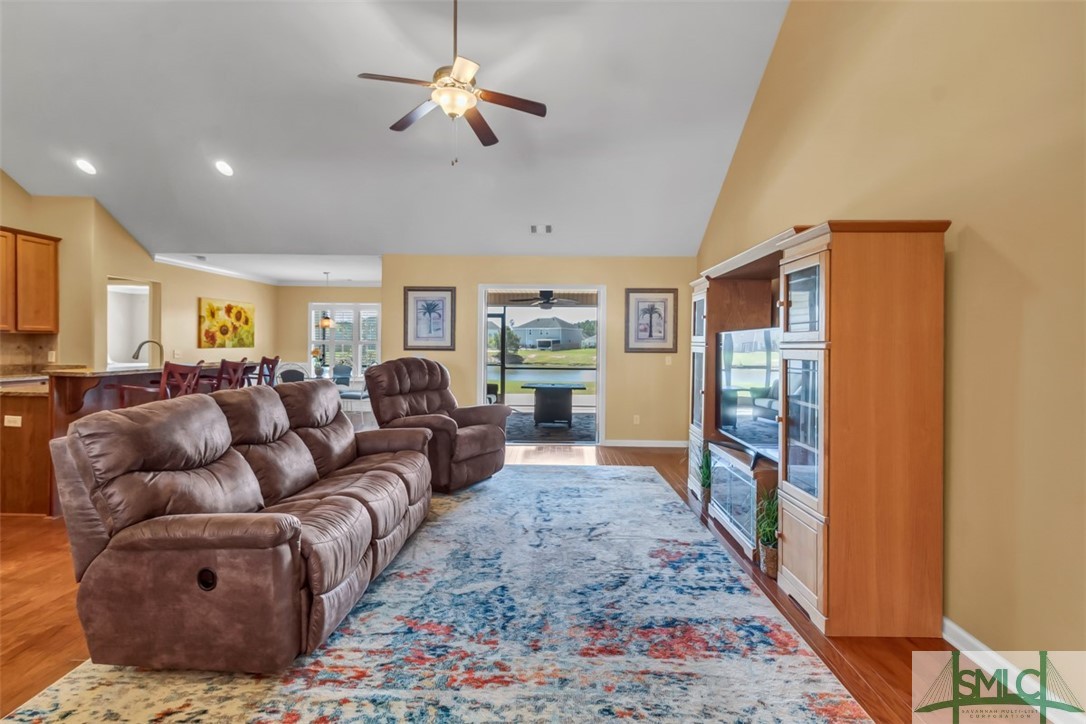 111 Grimsby Road