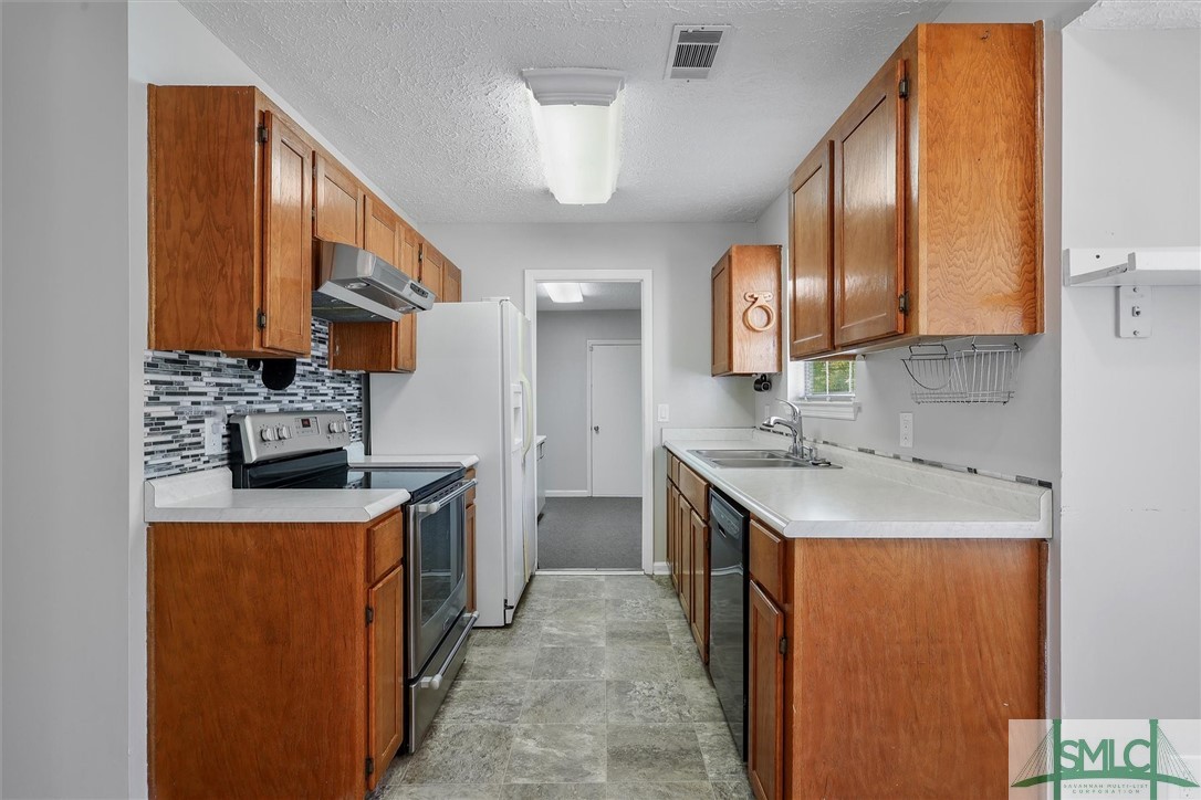 890 Osprey Drive