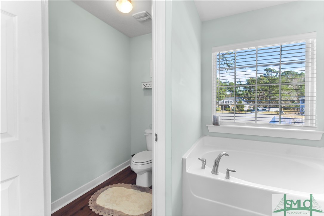 221 Blandford Way
