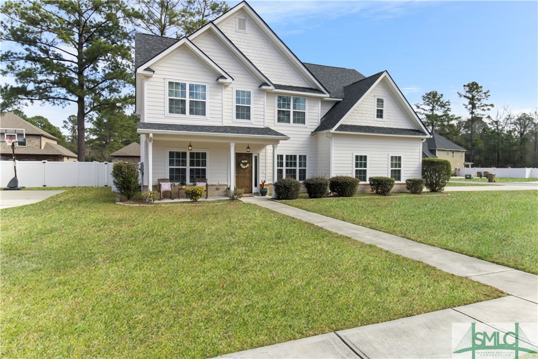 221 Blandford Way