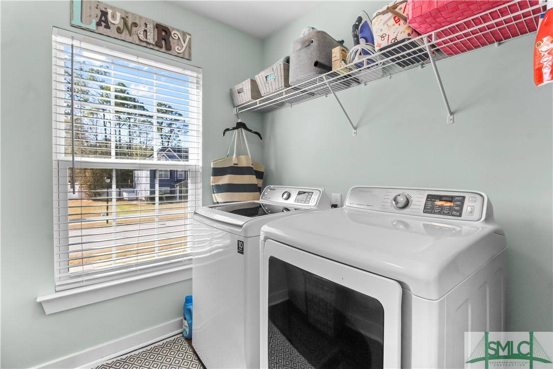 221 Blandford Way