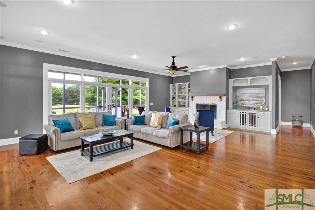 1600 Arcola Road