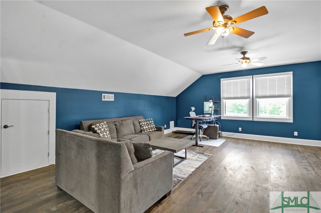 1600 Arcola Road