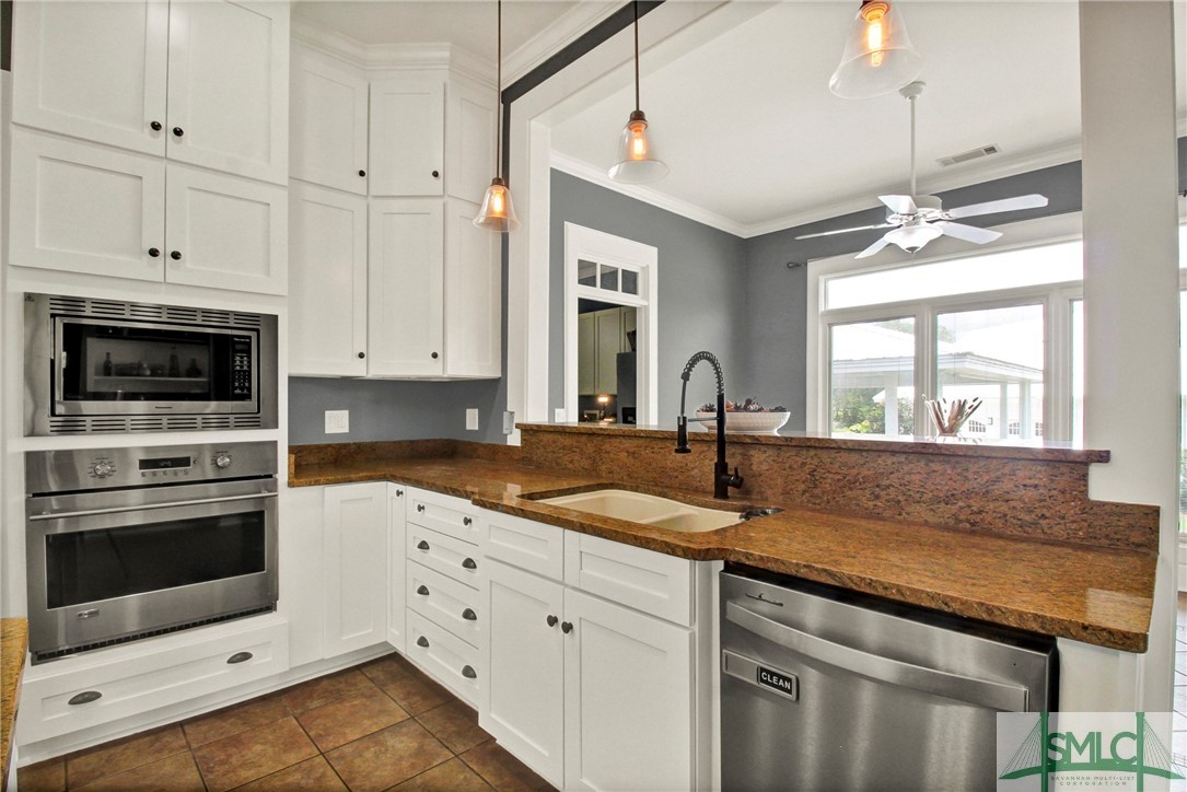 1600 Arcola Road