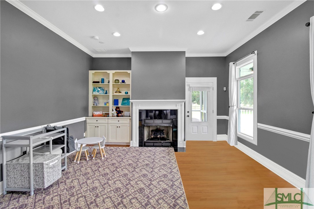 1600 Arcola Road