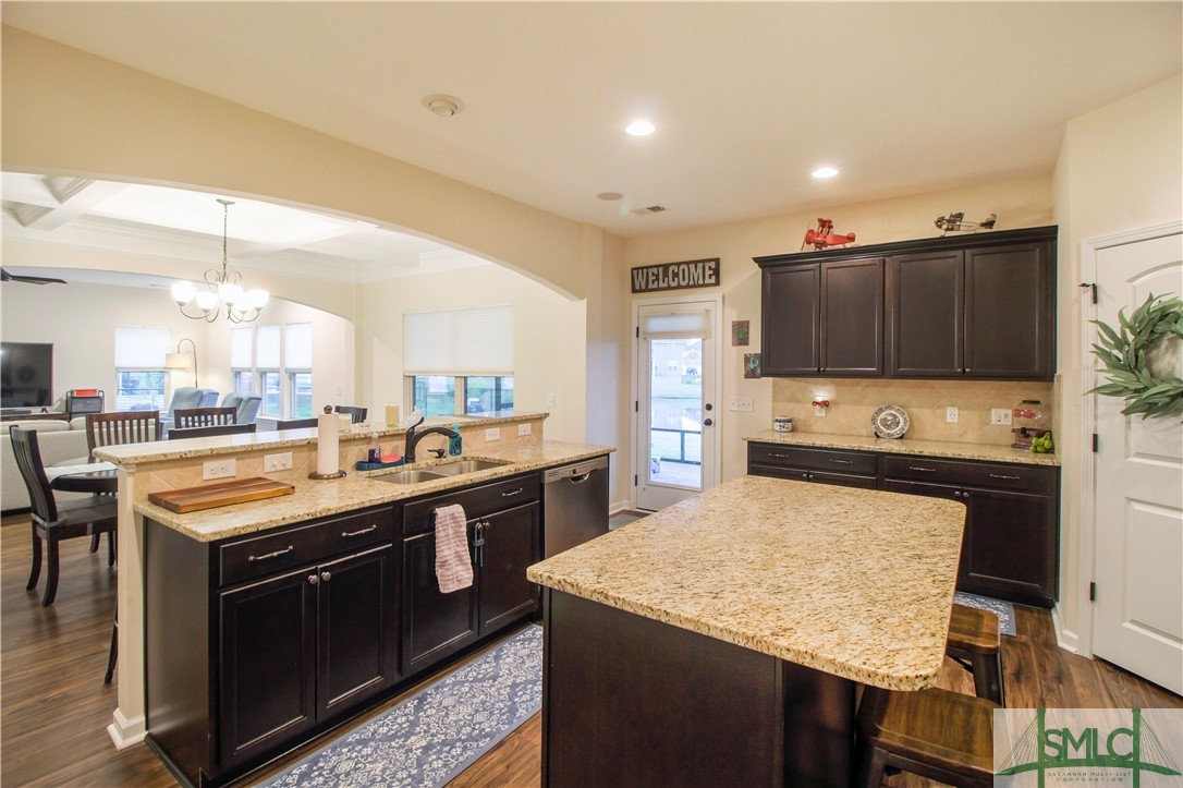 64 Winslow Circle