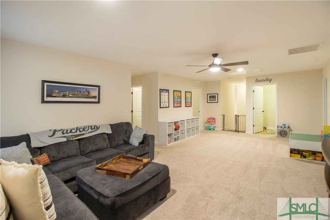 64 Winslow Circle