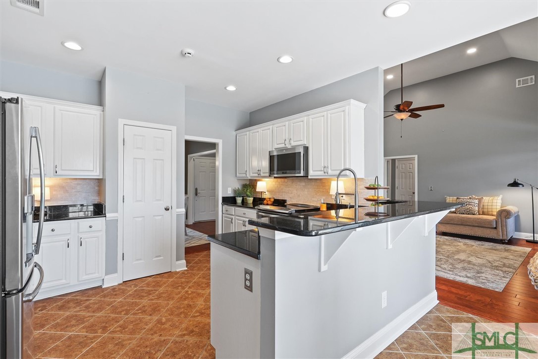 115 Pinetree Road